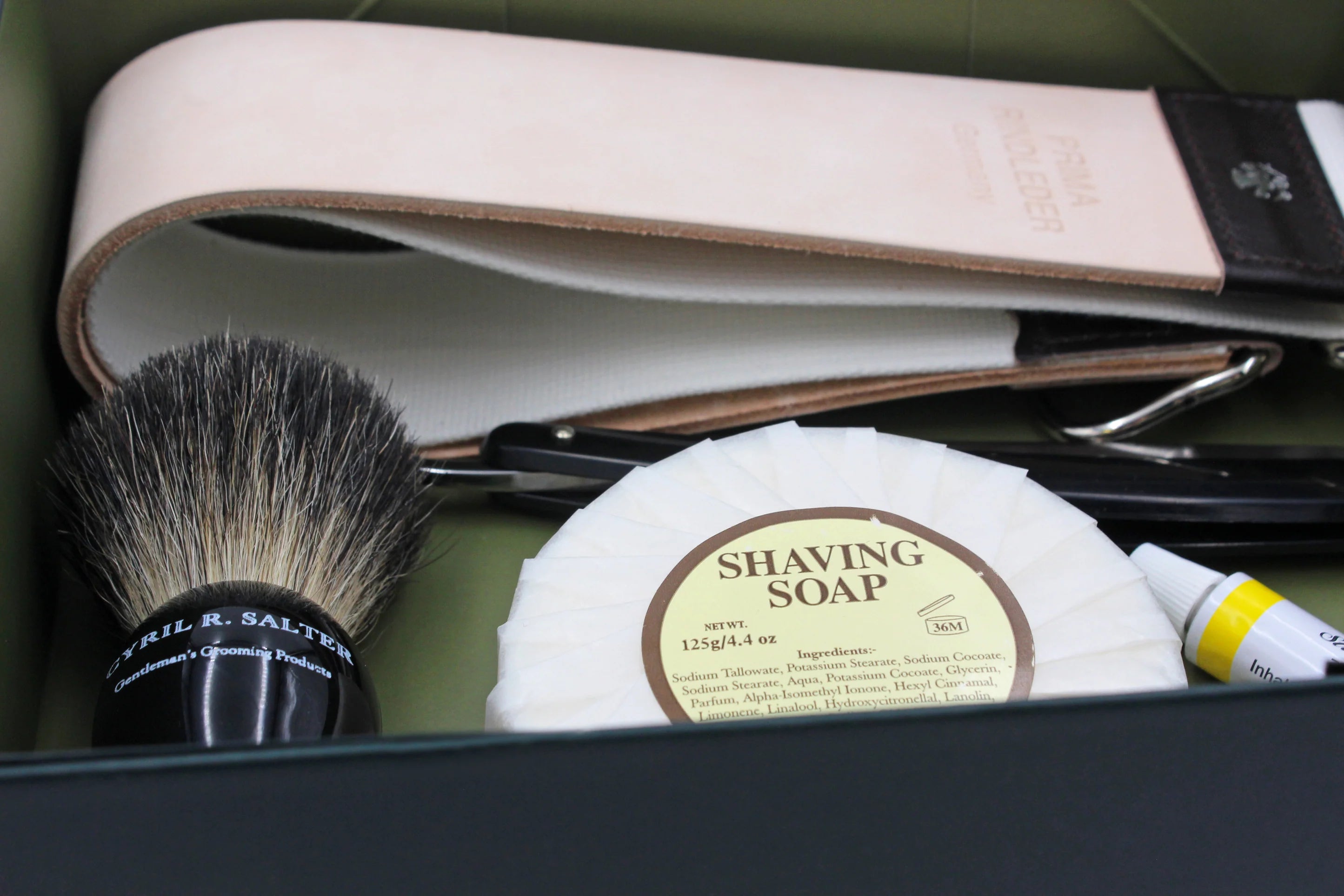 Cut Throat Razor Sets Premium Straight Razor Kits