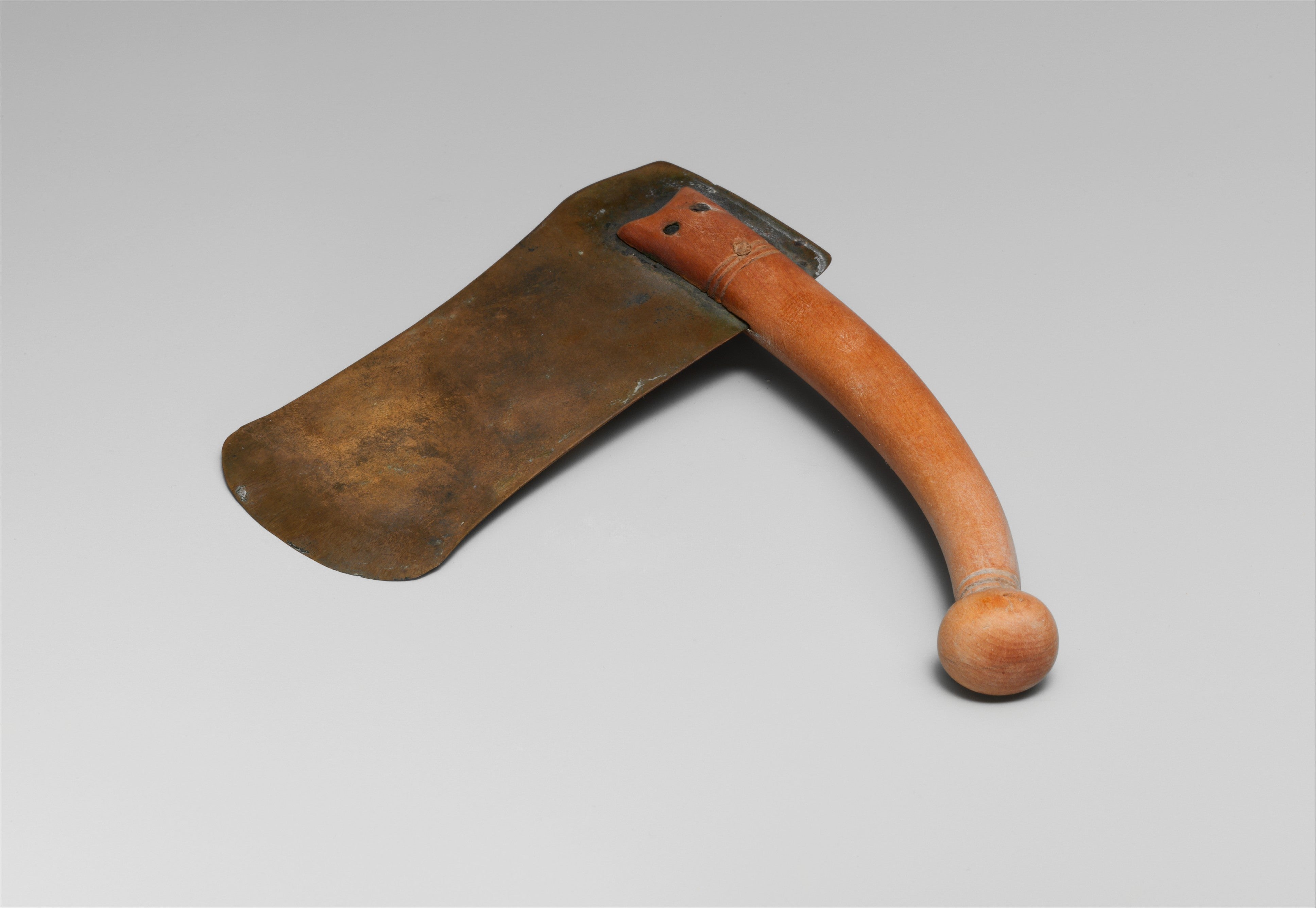 Old Shell Razor Cutting Edge History: From Shells to the Classic Razors